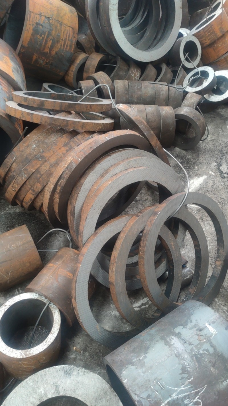 蓝山蓝山蓝山42CrMo无缝钢管切割